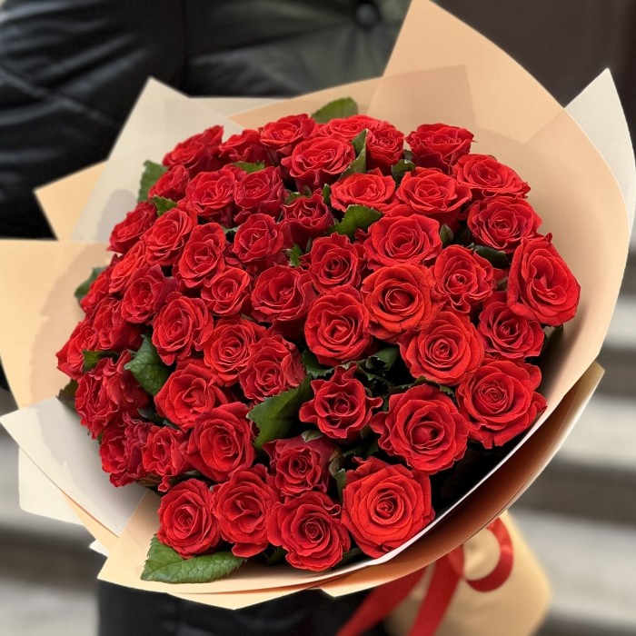 51 красная роза Эль Торо (El Toro Medium)